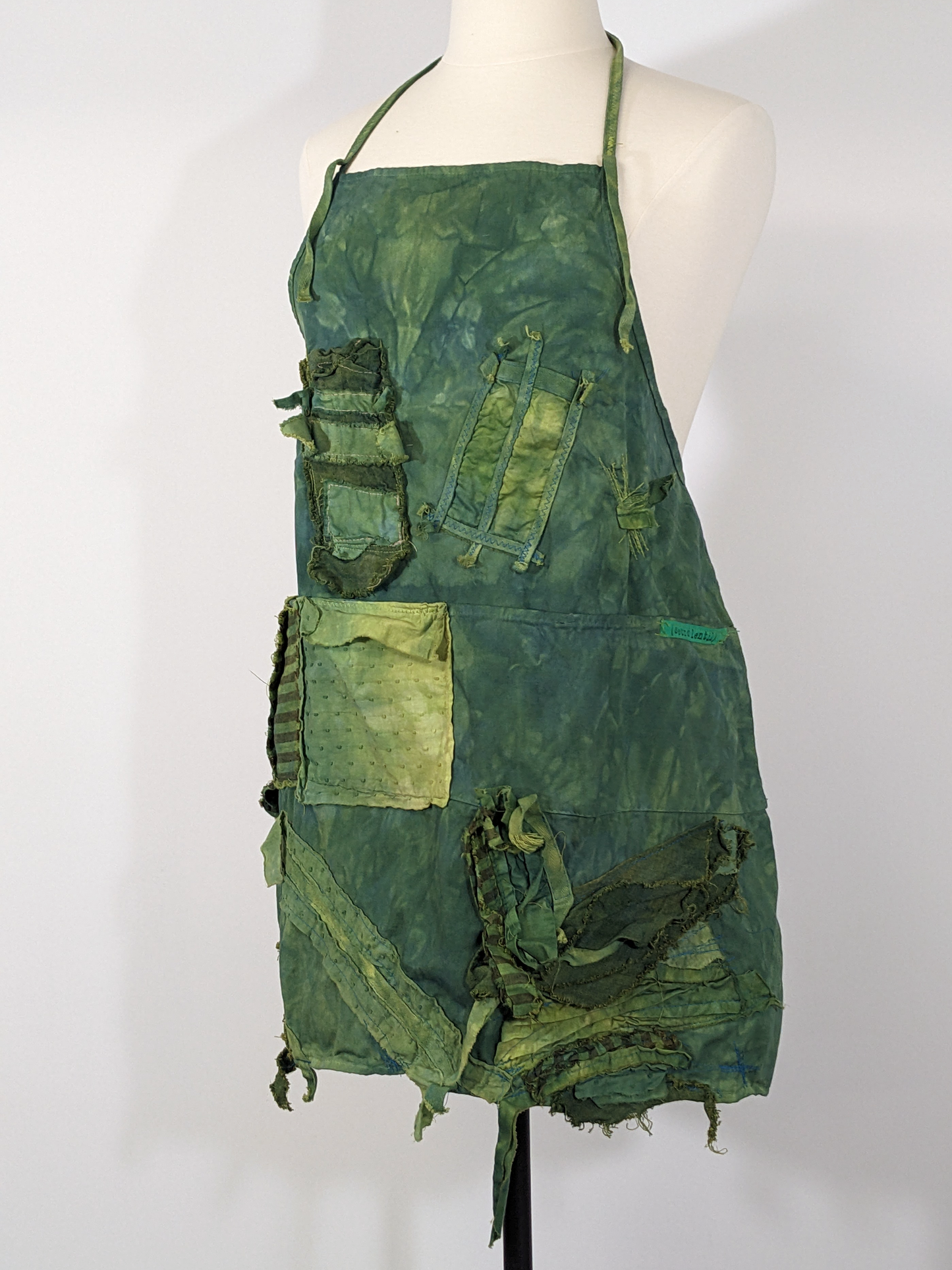 (dinosaur kale) artist apron, double-dyed, 7 pockets!