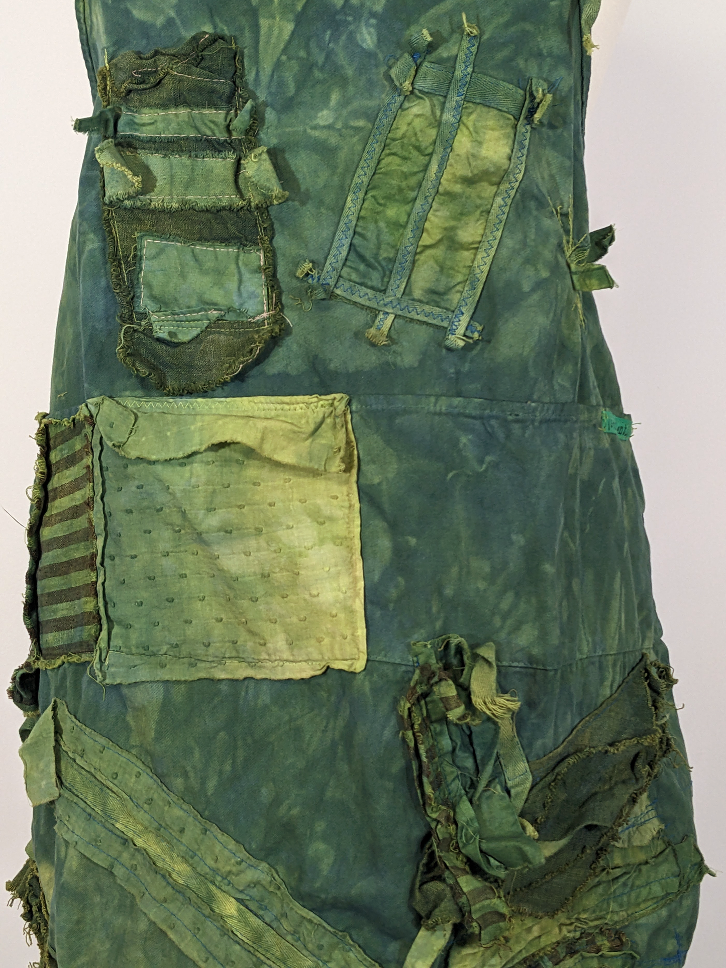 (dinosaur kale) artist apron, double-dyed, 7 pockets!