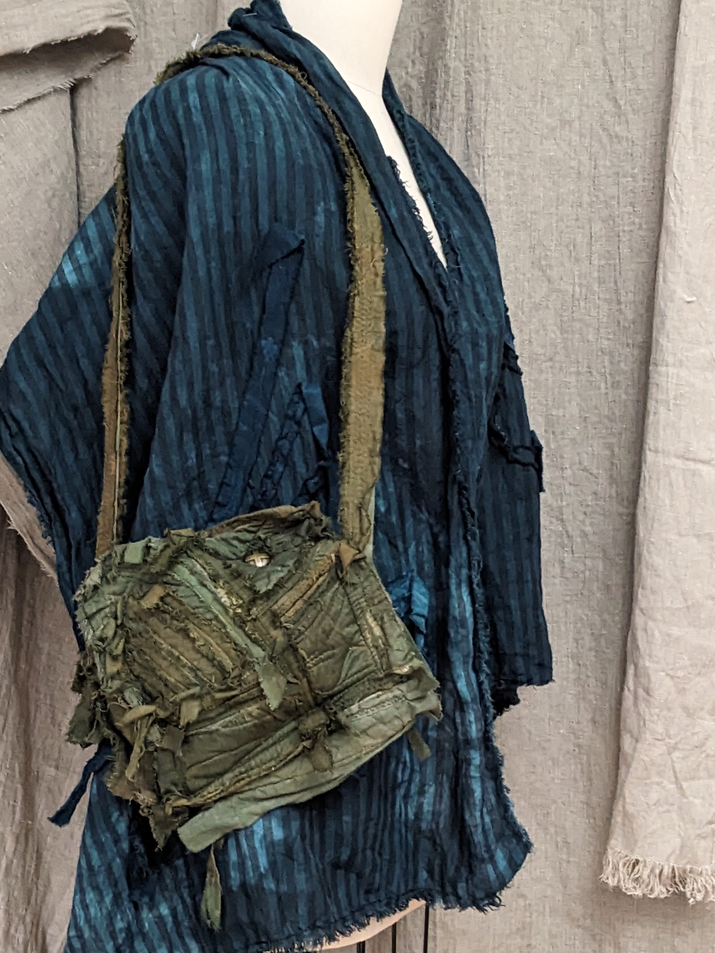 secret lentil Mossminder Pouch, in ... moss