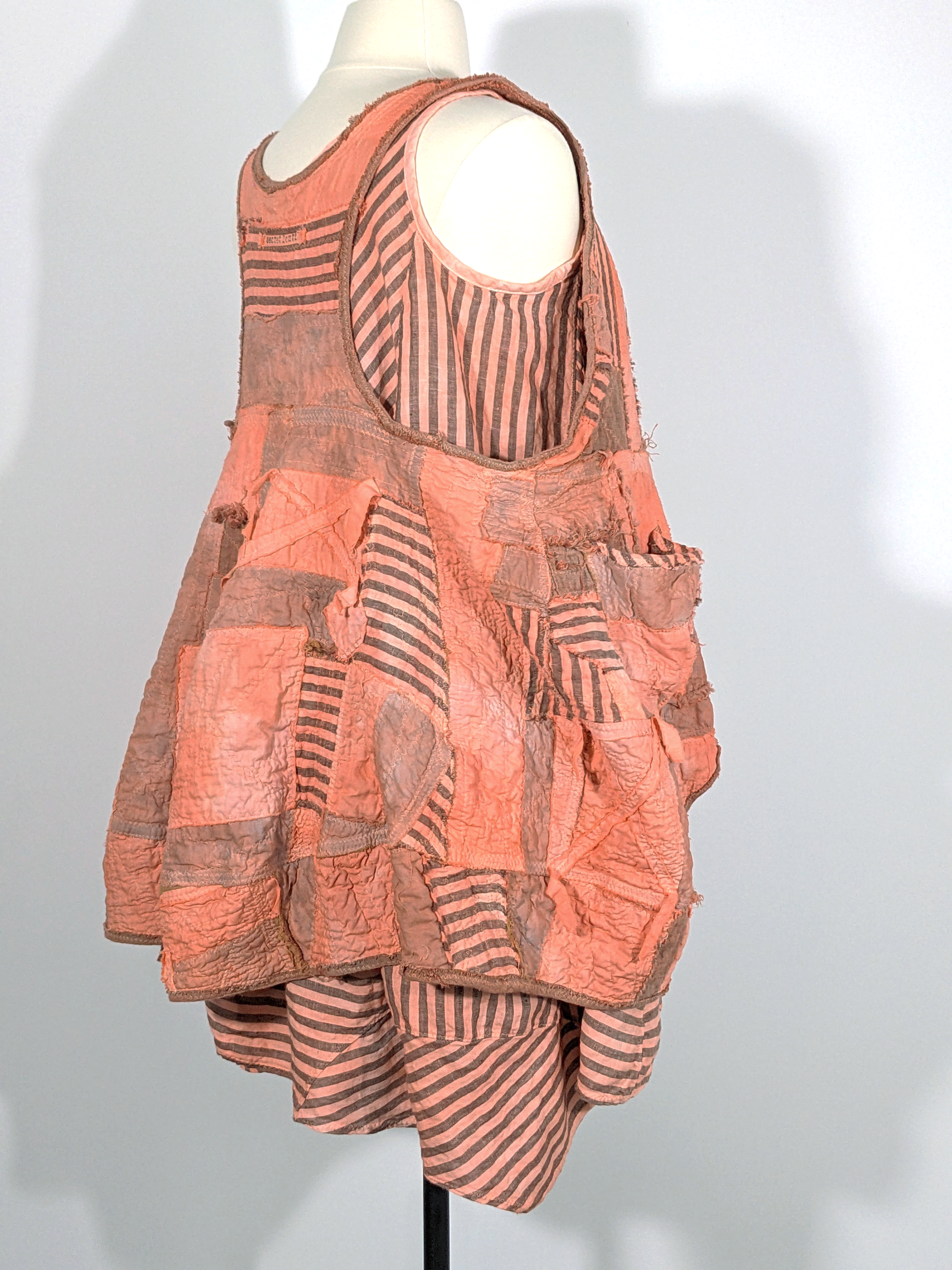 Secret Lentil Past-Perfect artifacted pod vest