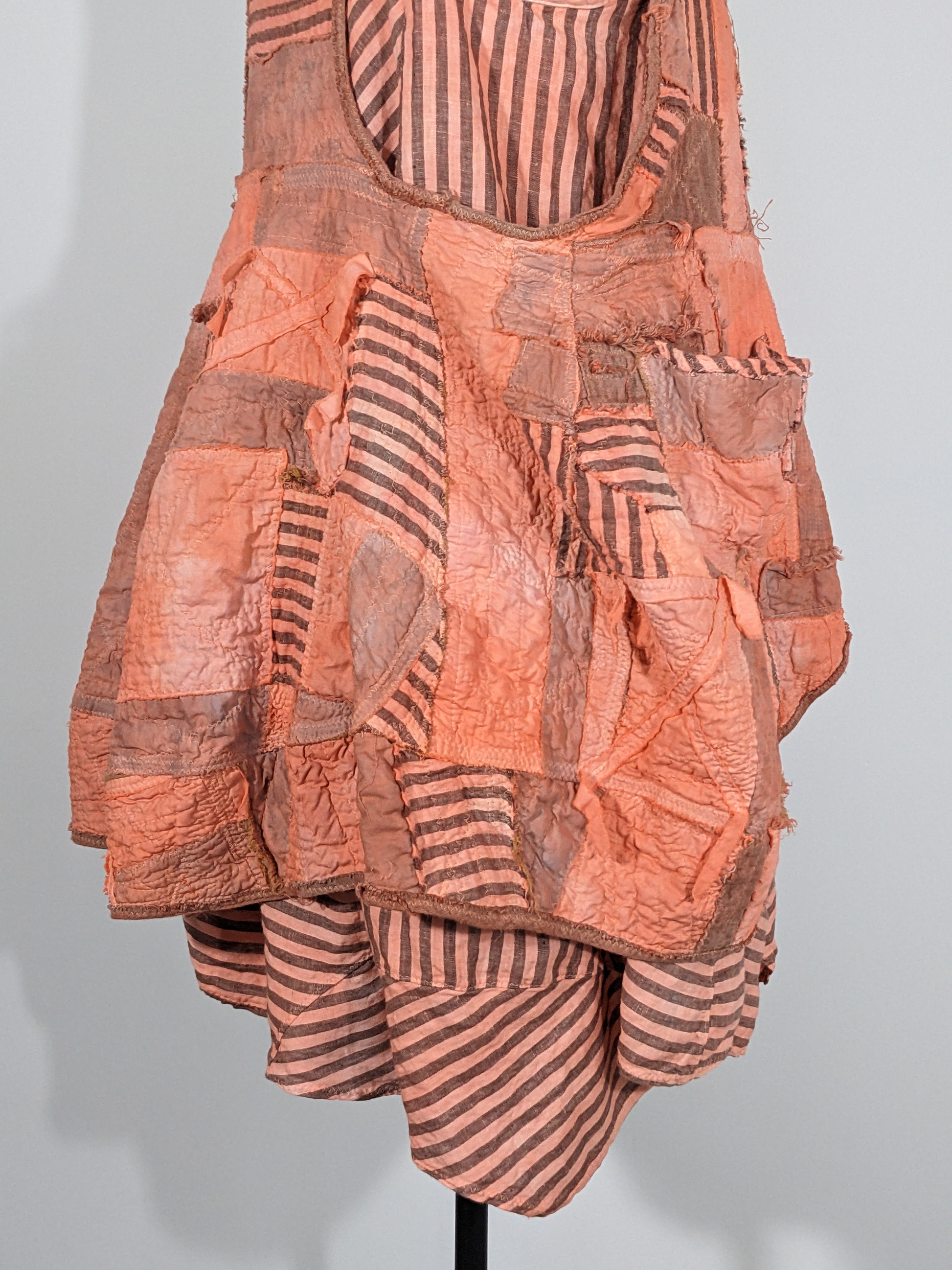 Secret Lentil Past-Perfect artifacted pod vest