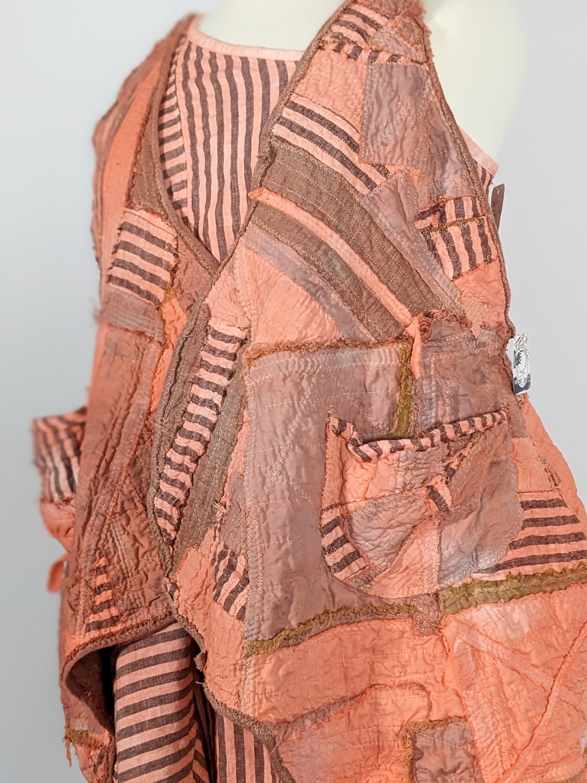 Secret Lentil Past-Perfect artifacted pod vest