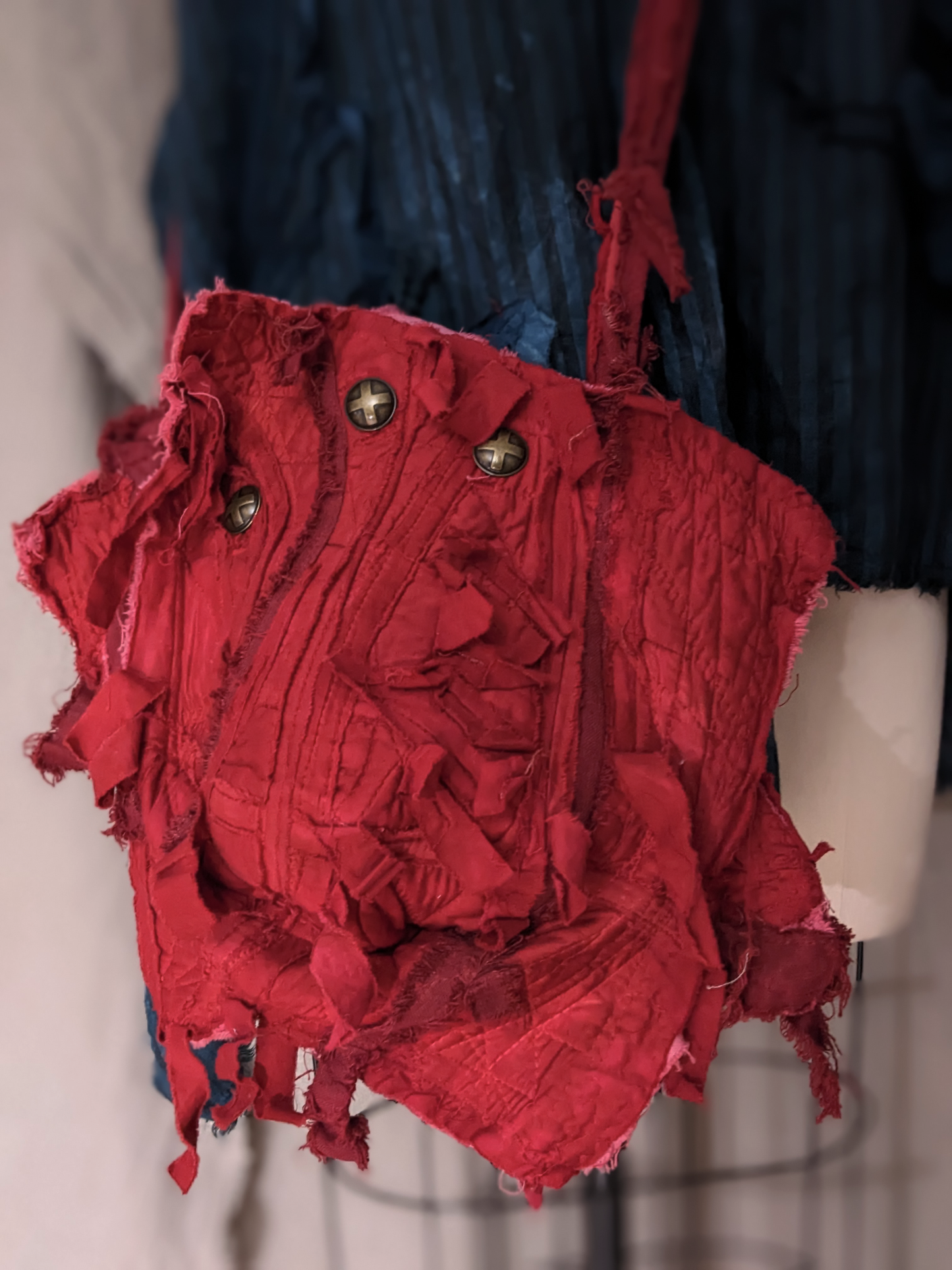 Secret Lentil Mossminder Pouch, bold red